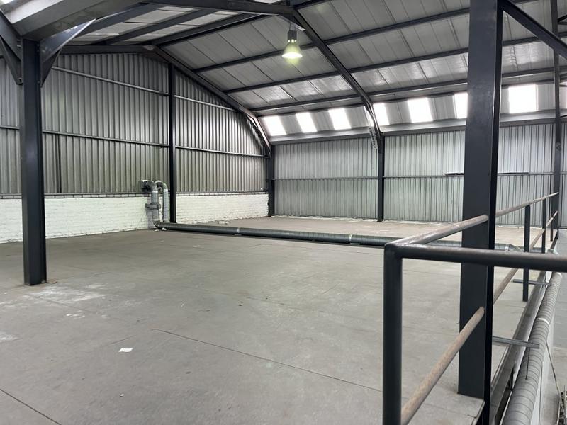 To Let commercial Property for Rent in Maitland Western Cape